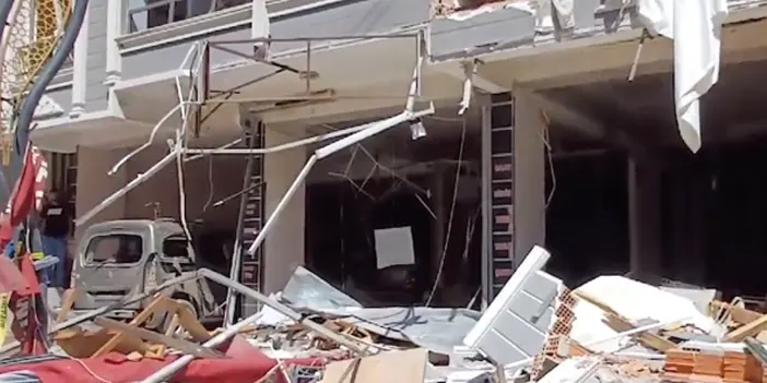 İzmir'de doğal gaz patlaması! 4 kişi hayatını kaybetti, yaralılar var