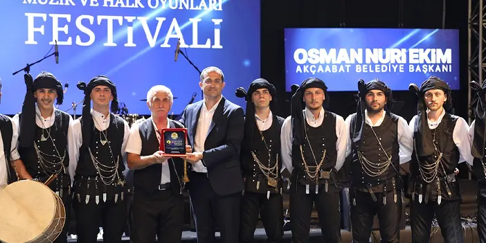 Akçaabat'ta Müzik ve Halk Oyunları Festivali'nden muhteşem final!