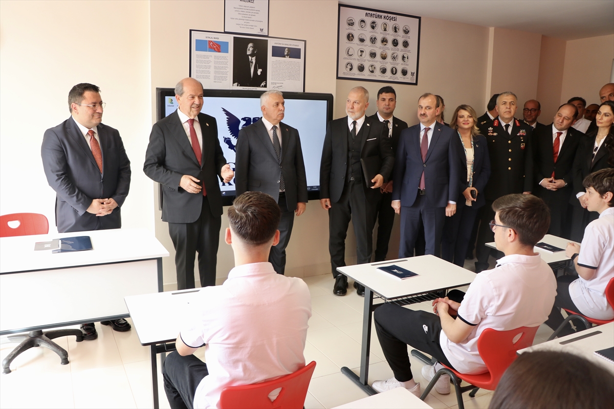 aa-20250517-37989228-37989217-kktc-cumhurbaskani-tatar-girne-koleji-trabzon-kampusunun-acilisinda-konustu.jpg
