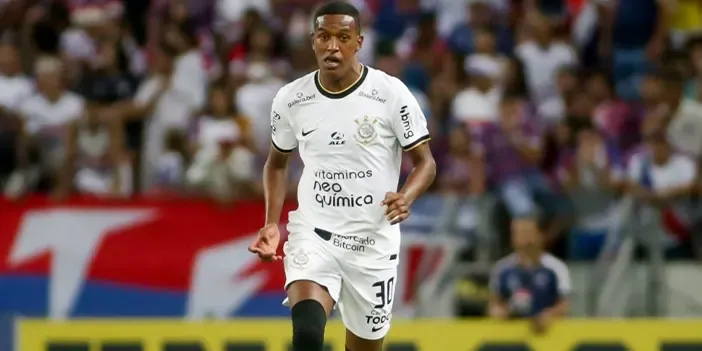 Beşiktaş, Robert Renan kimdir, nereli? Genç stoper transferimi oluyor? işte merak edilenler