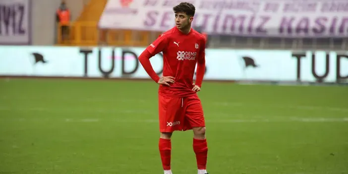 Kerem Atakan Kesgin kimdir, kaç yaşında, nereli? Beşiktaş’tan ayrıldı, Sivasspor’a geri mi döndü?