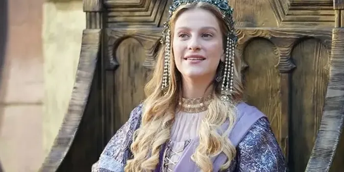 Geleceğe Mektuplar’ın Seda’sı kim? Çağıl Aydıner kaç yaşında, nereli, annesi kim, hangi dizilerde oynadı