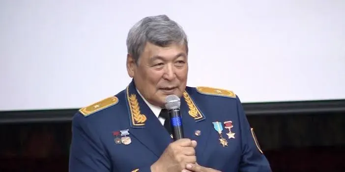 Toktar Ebubekirov Kimdir? Türk Dünyasının İlk Kozmonotu Hayatını Kaybetti