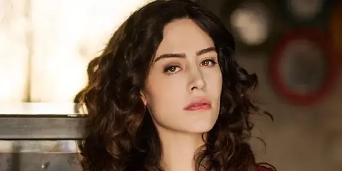 Bereketli Topraklar Dizisi Zehra Kimdir? Belçim Bilgin Kimdir, Kaç Yaşında, Nereli, Evli mi, Boyu, Oynadığı Diziler ve Filmler