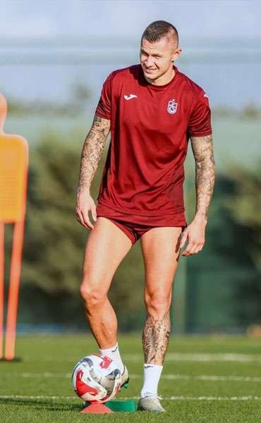 ts-oyuncular-4-jpg-9