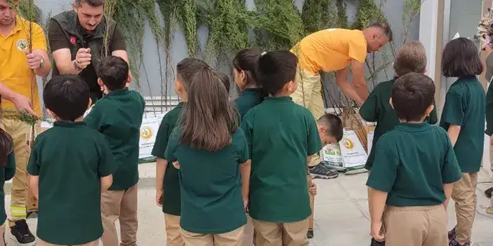 samsu-ilkokul-ogrencileri