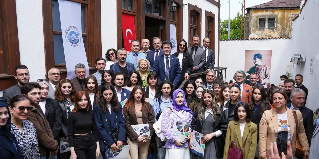 muxze-ve-kutuphaneler