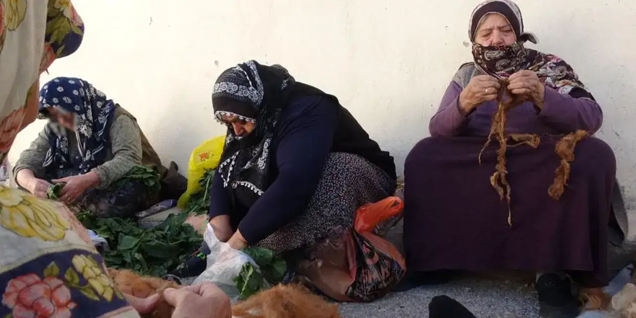 bayburtta-kadinlar-kis-hazirligi-yapiyor