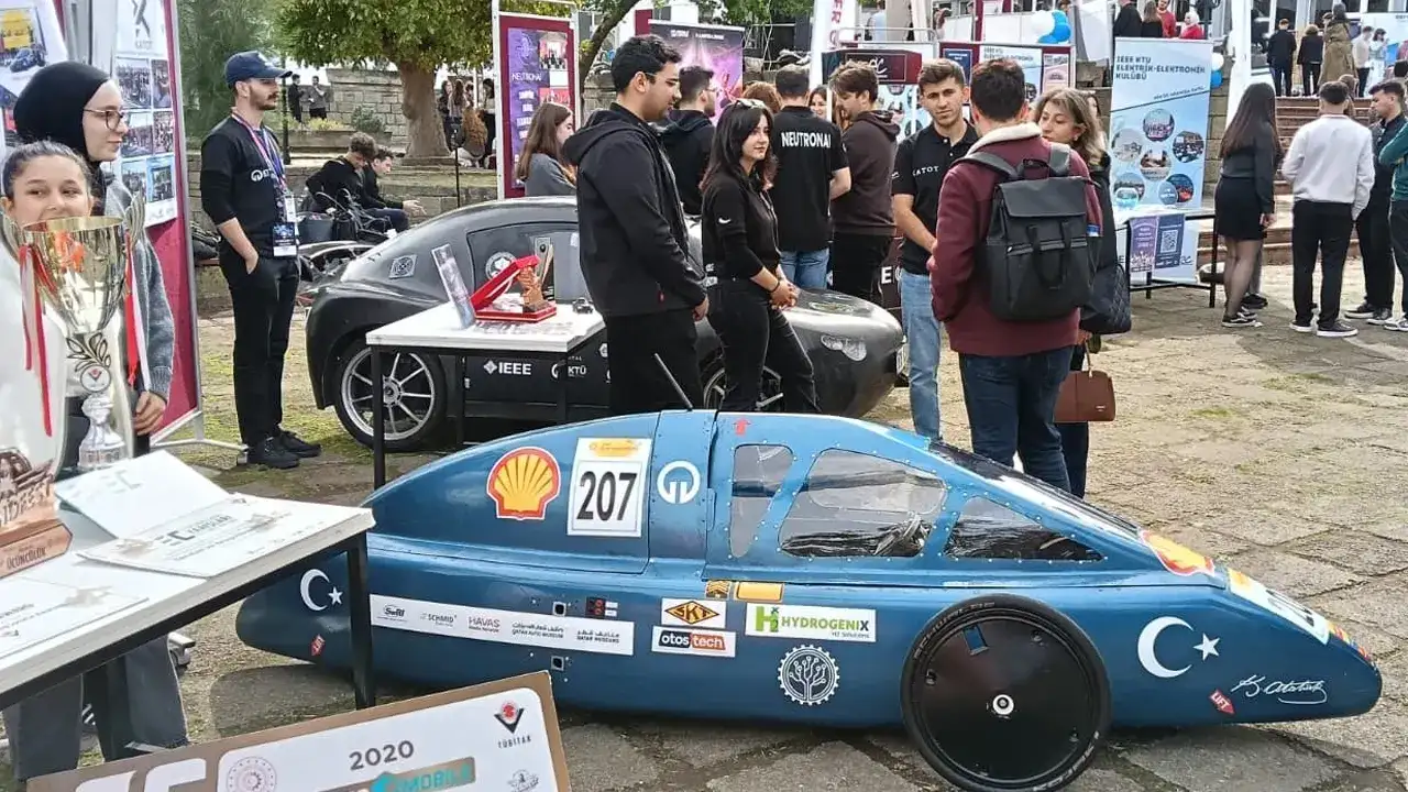 ktude-muhendislik-ogrencileri-bir-araya-geldi