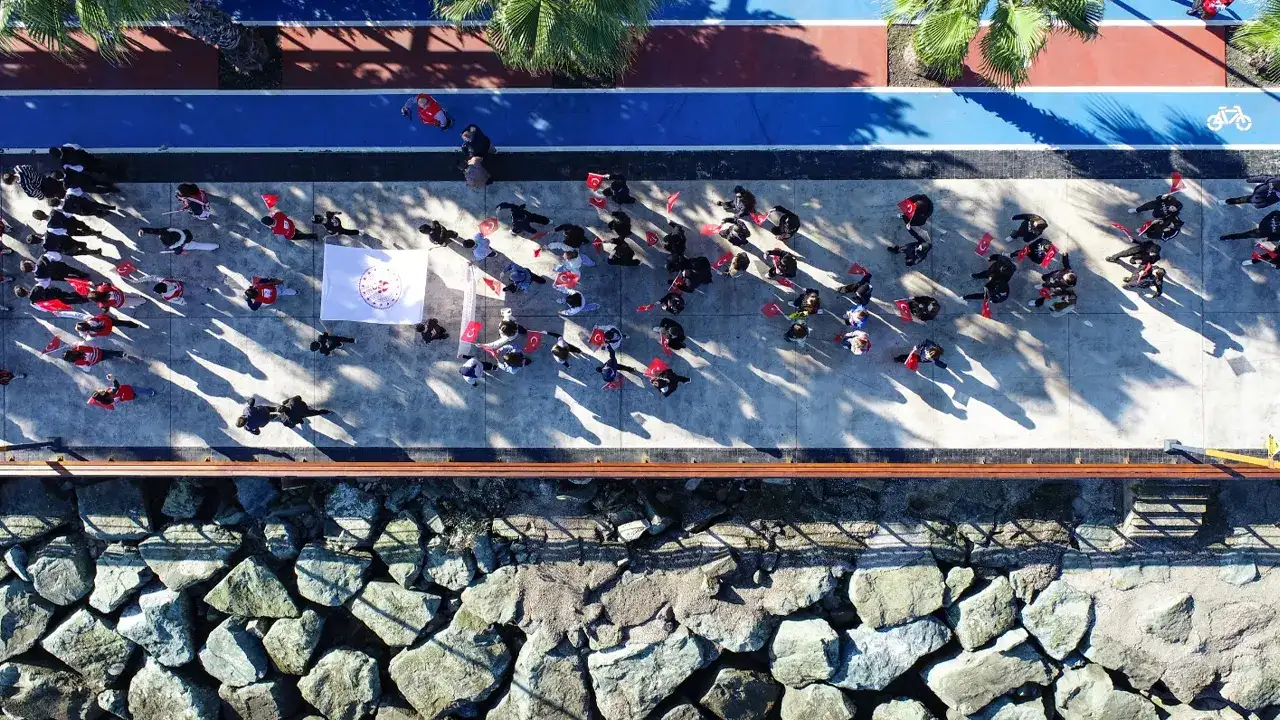 akcaabatta-cumhuriyet-coskusu