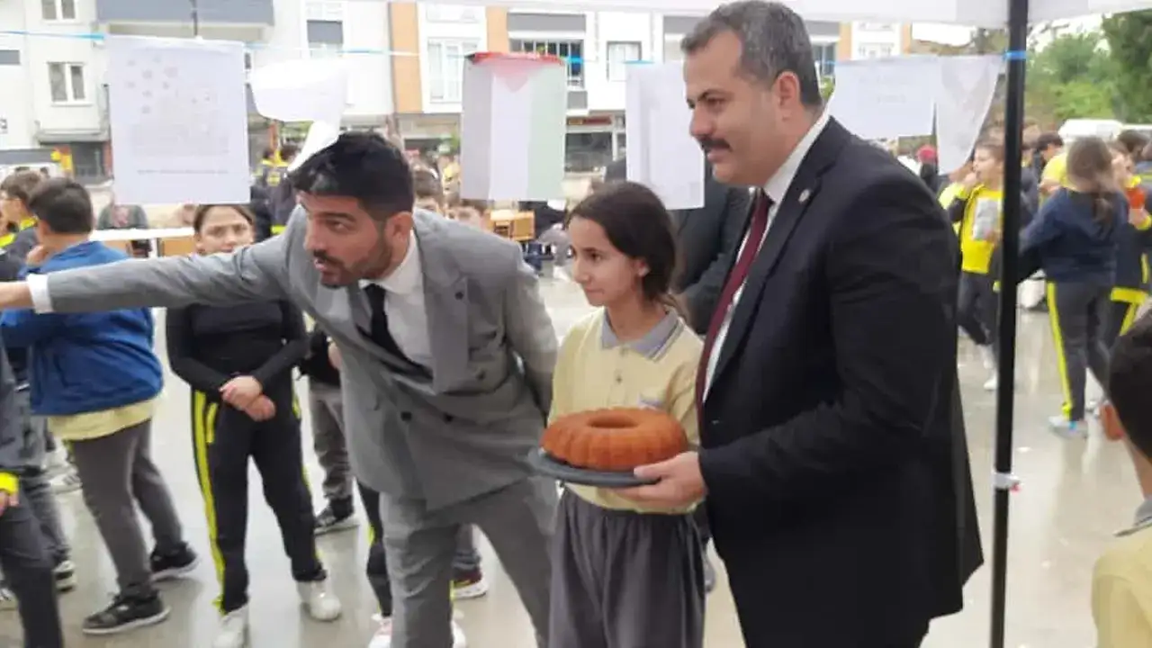 samsunlu-ogrencilerden-filistin-icin-hayir-carsisi