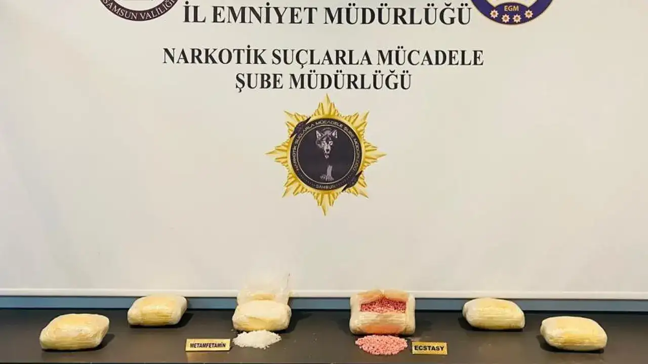 samsunda-kilolarca-uyusturucu-dedektor-kopekten-kacamadi