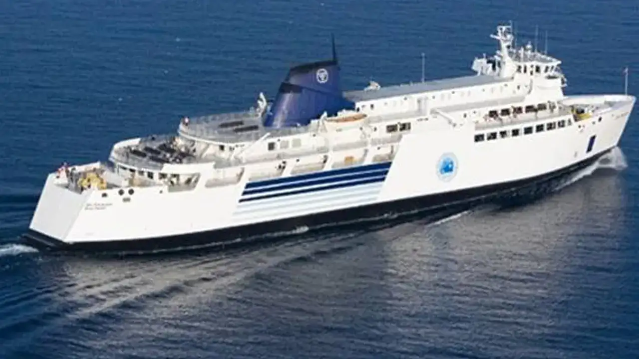 trabzon-ile-soci-arasinda-feribot-seferlerine-hava-engeli