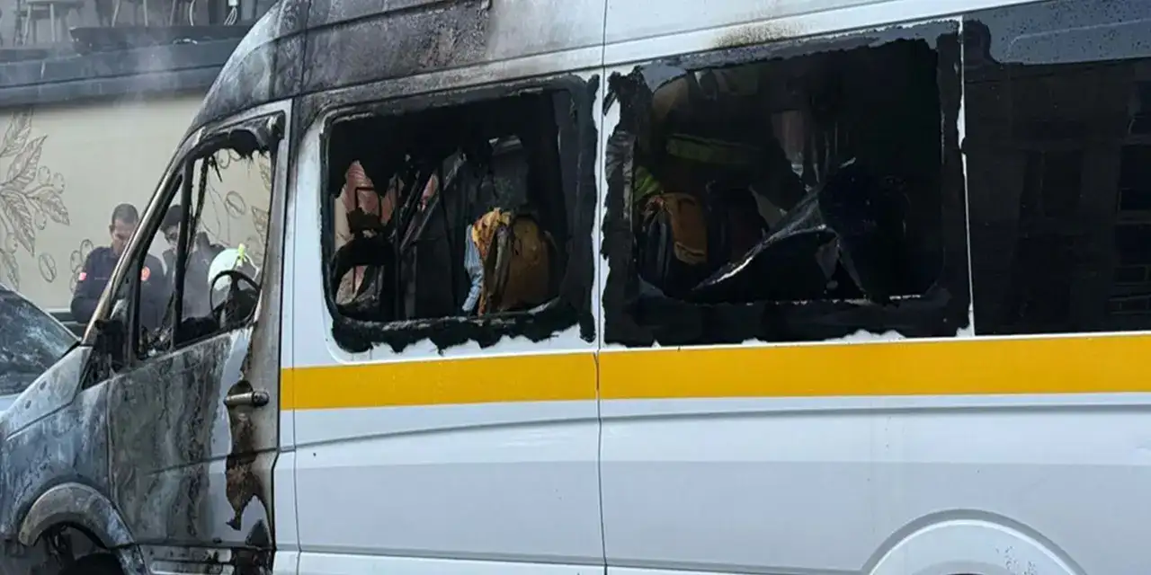 manisada-ogrenci-servisinde-yangin