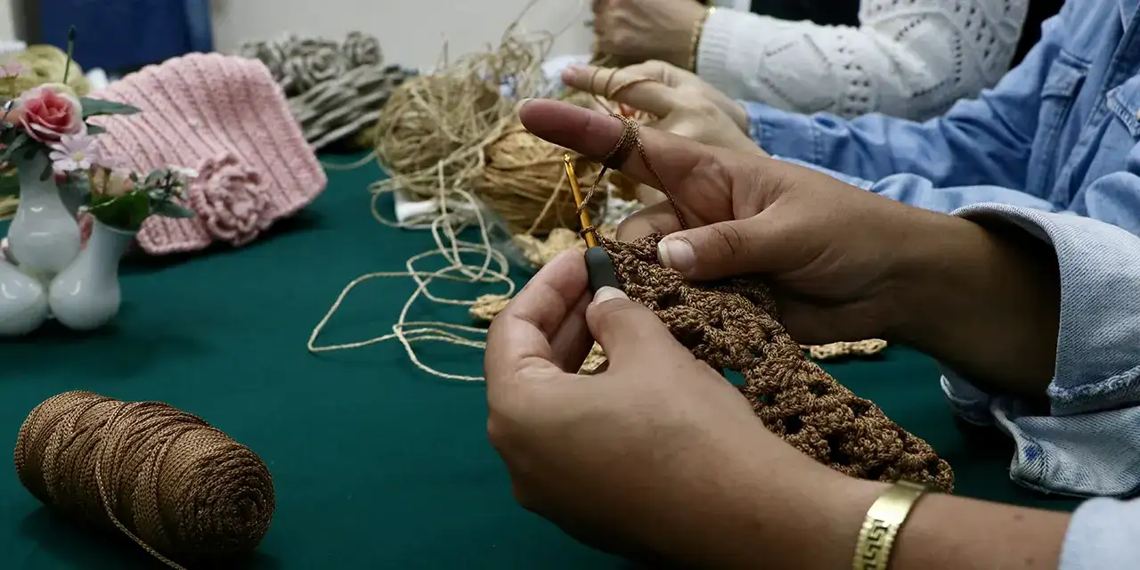 trabzonda-hukumluler-el-sanati-ile-ugrasiyor