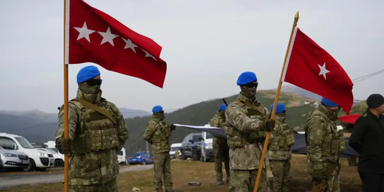 gumushanede-yuruyua-duzenlendi