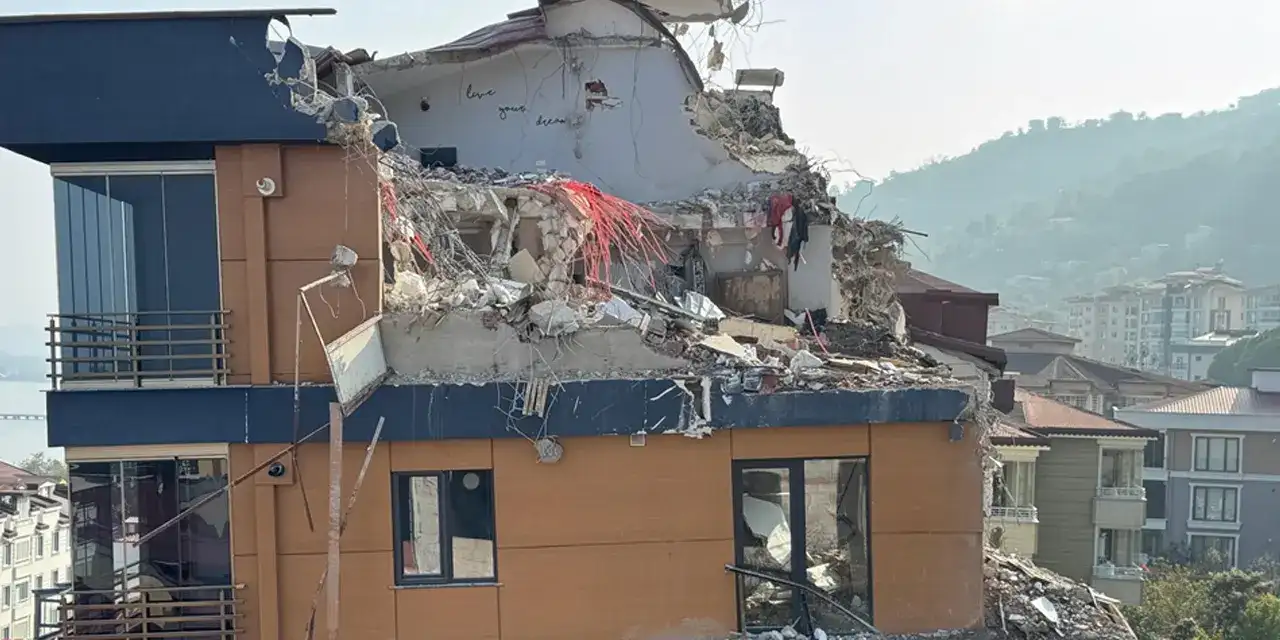 orduda-apartmanda-zemin-kaymasi