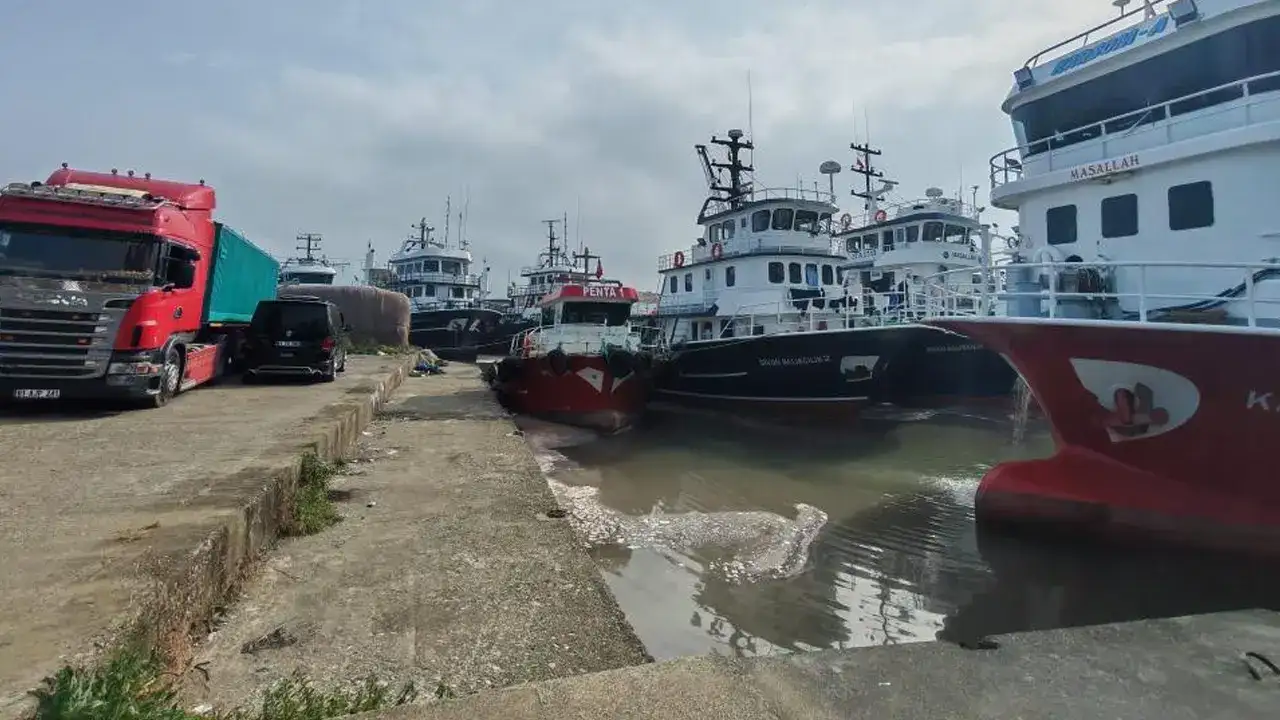 trabzonda-tezgahlar-senlendi