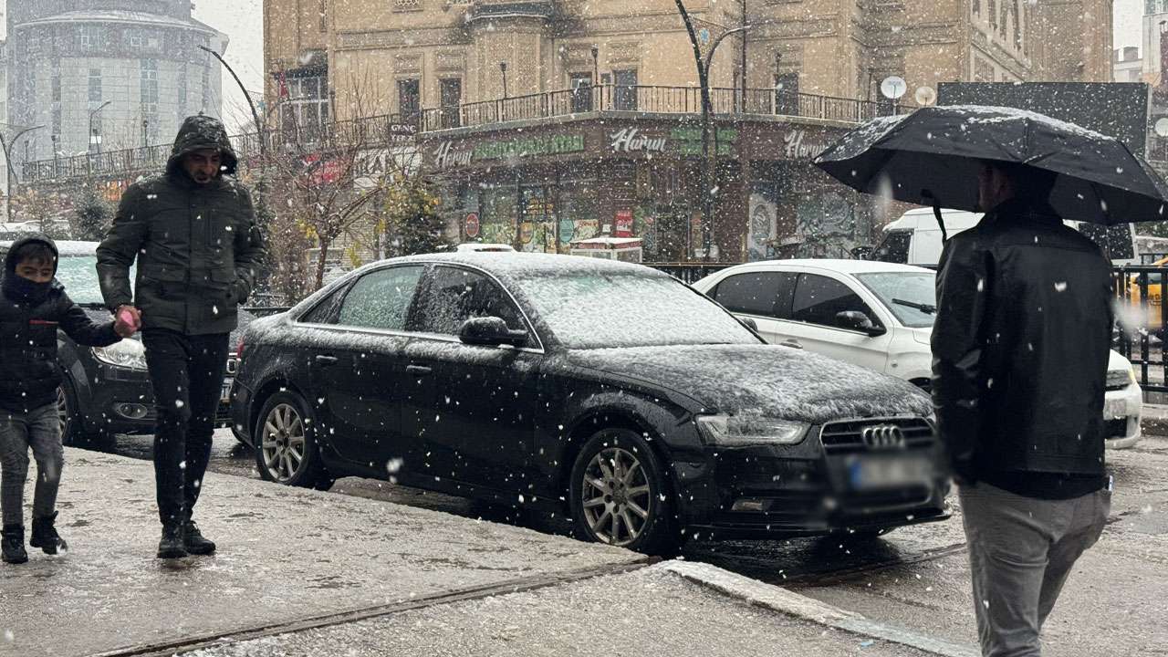 kar-etkisini-artirdi-o-illerde-irtibat-kesildi