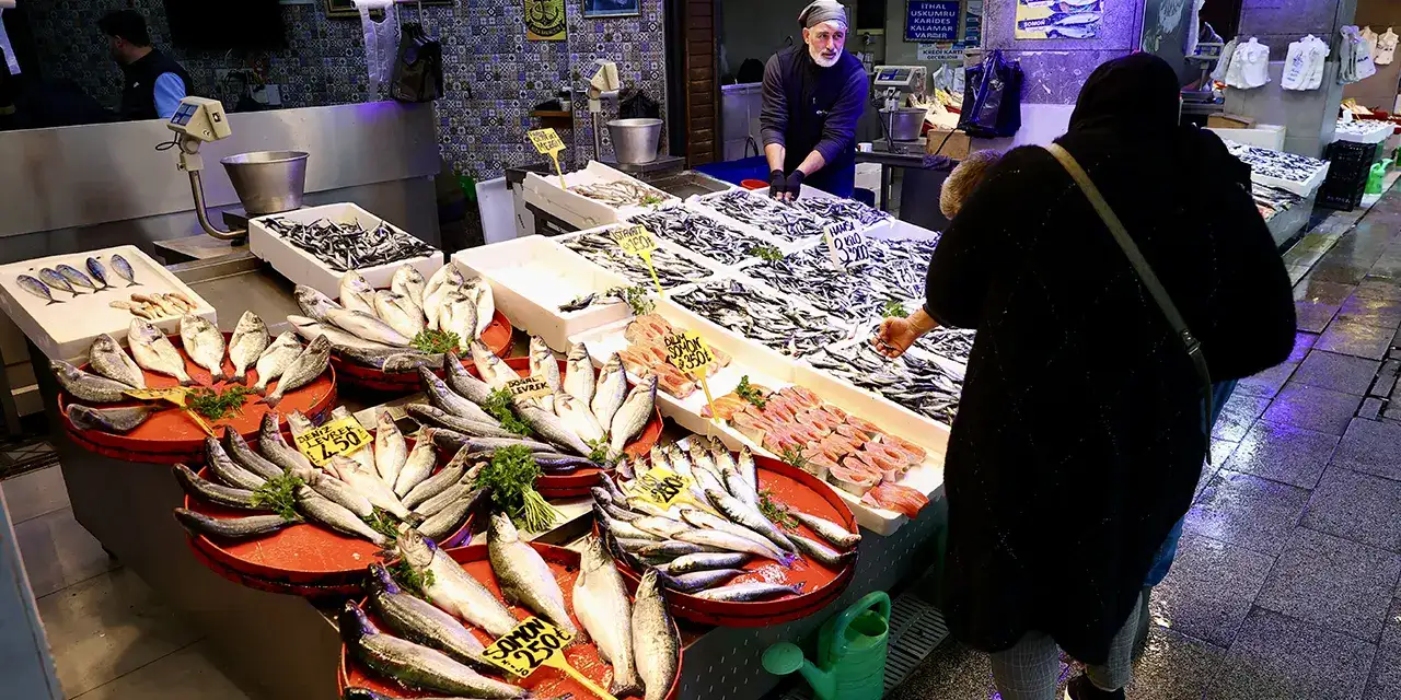 trabzonda-hamsi-bereketi-a