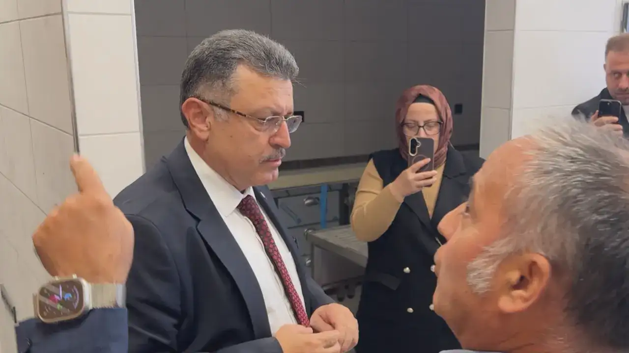 baskan-genc-eyof-sosyal-tesislerinde-incelemelerde-bulundu