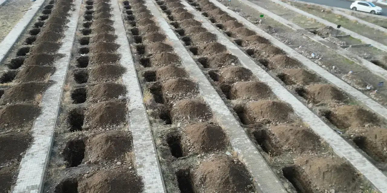 erzurumda-mezar-kazindi