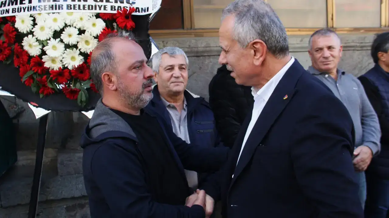 gazeteci-ozgur-ozdemirin-babasi-hasan-ozdemir-son-yolculuguna-ugurlandi