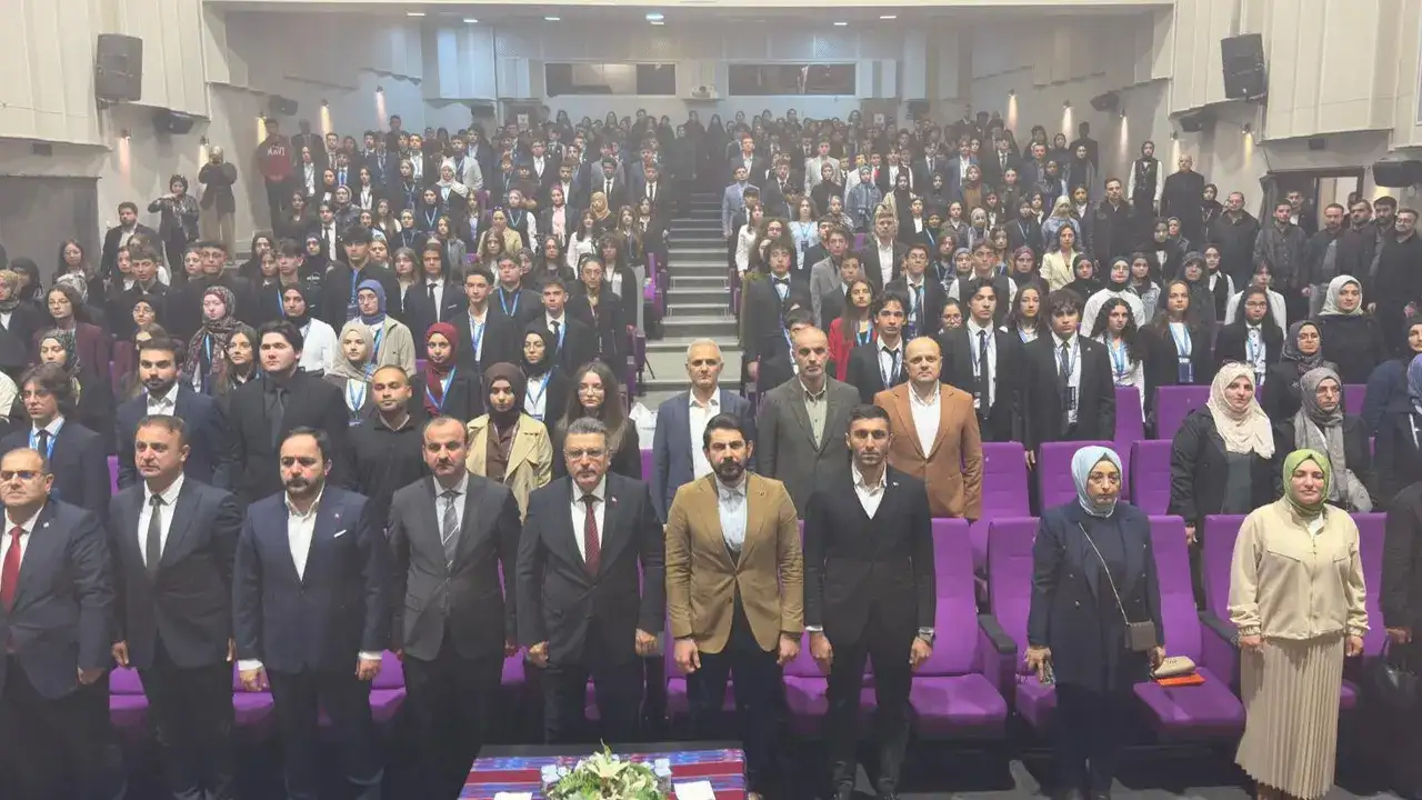 trabzonda-gencmun25-basladi