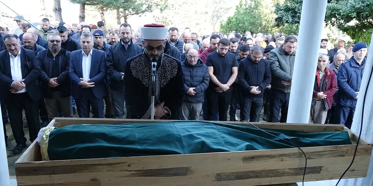 giresunlu-ogretmen-unutulmadii