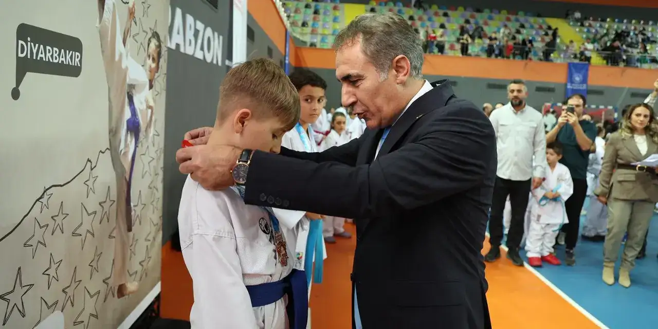 genclik-spor-il-mudurlugu