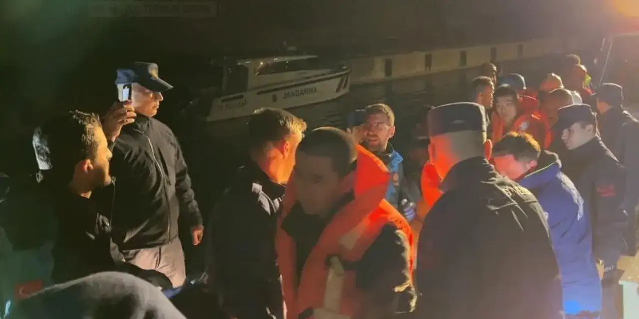 bakan-uraloglundan-aciklama-patlayan-gemi