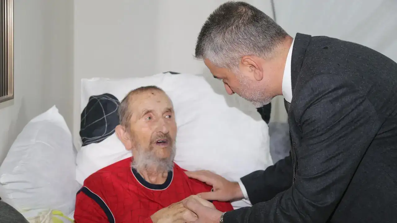 trabzonda-ak-partiden-sahada-yogun-calisma