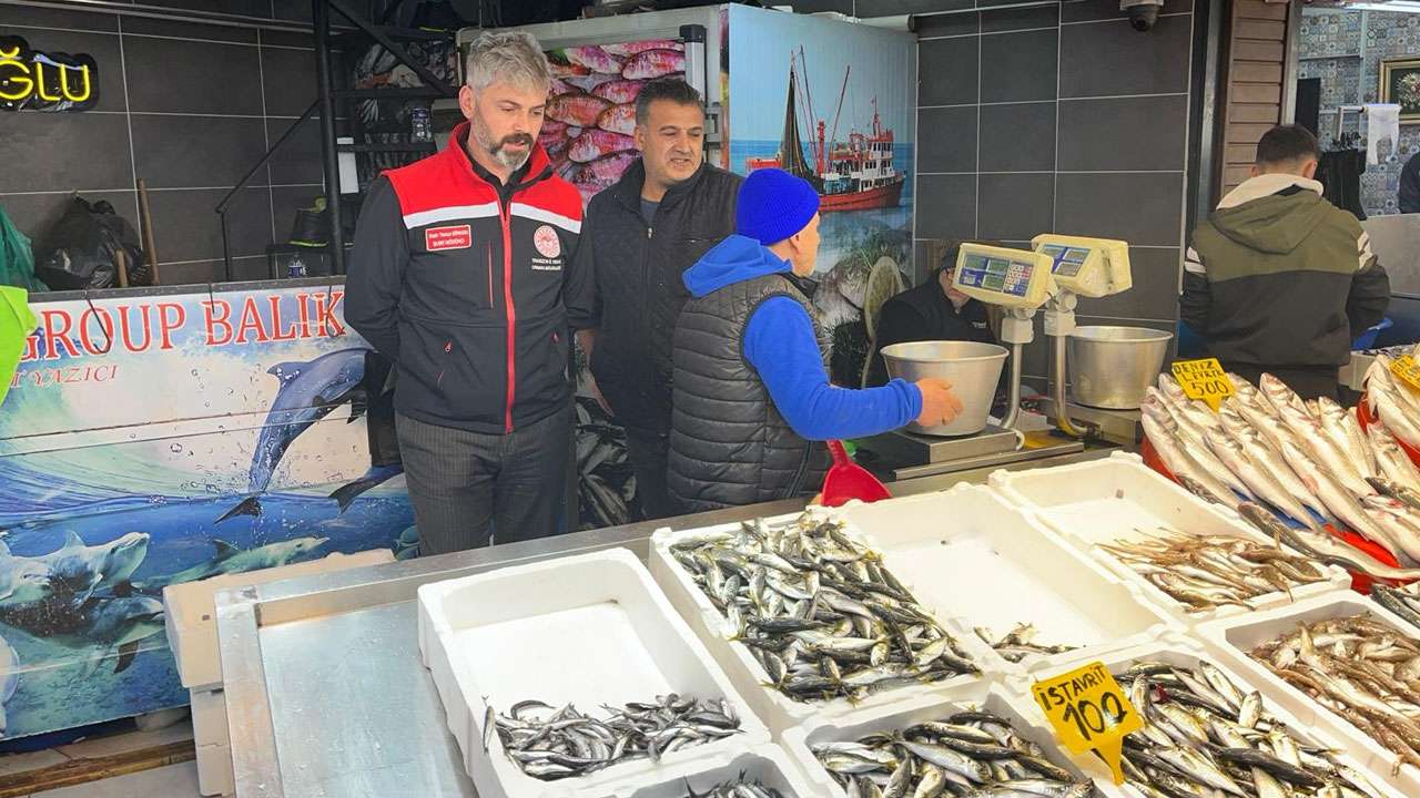 trabzonda-balik-satis-noktalarina-hijyen-denetimi