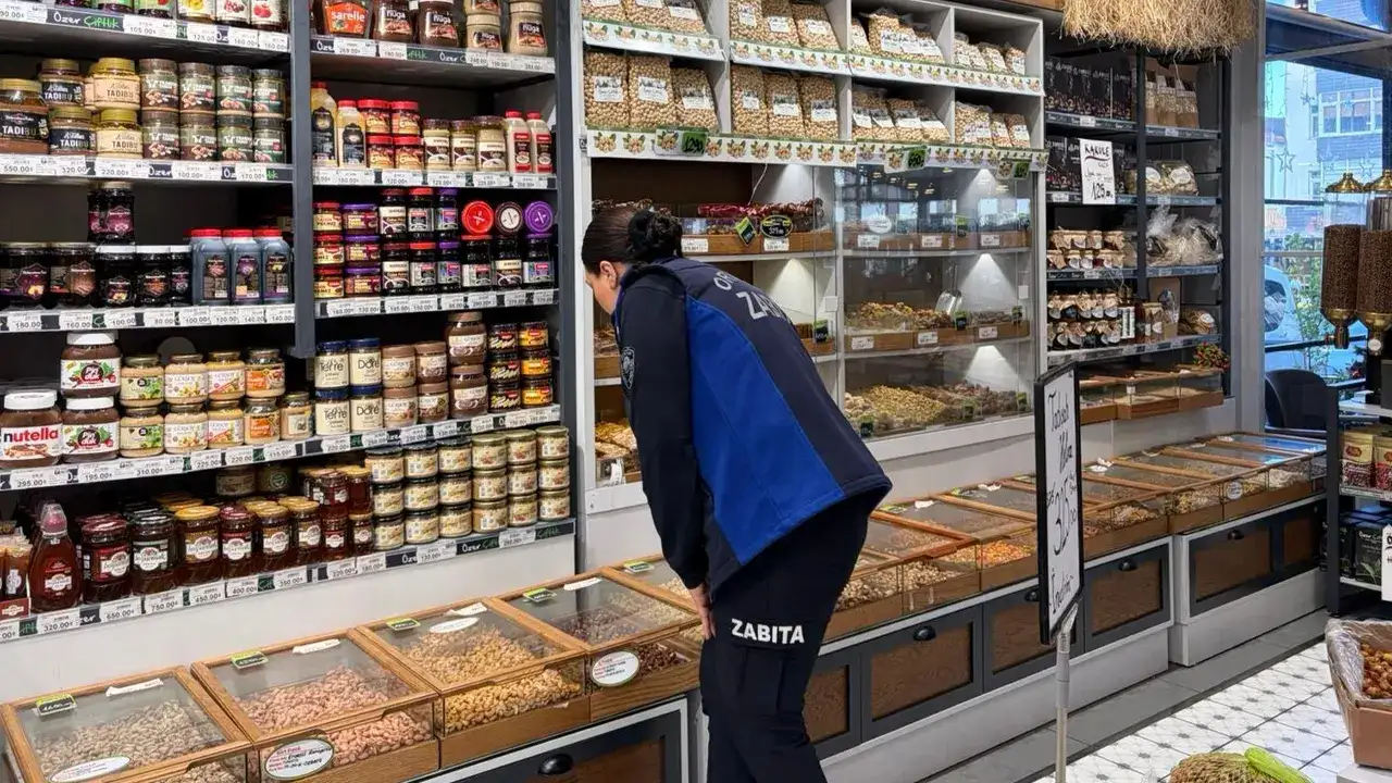 ortahisar-belediyesi-zabita-ekipleri-yilbasi-oncesi-denetimleri-gerceklestirdi