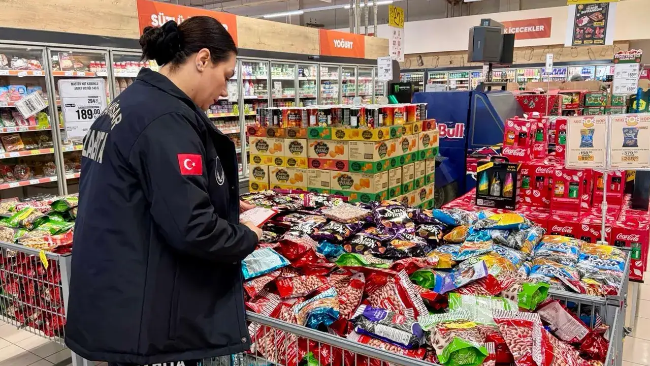 ortahisar-belediyesi-zabita-ekipleri-yilbasi-oncesi-denetimleri-gerceklestirdi