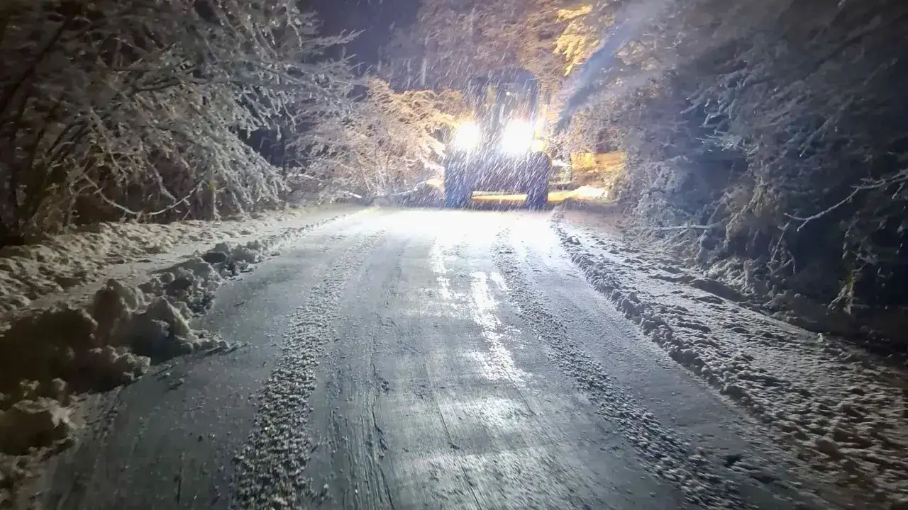 ortahisar-belediyesi-karla-mucadelede-seferber-oldu