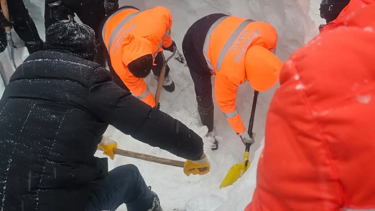 artvin-ardanucta-cig-faciasi-arama-calismalari-durduruldu