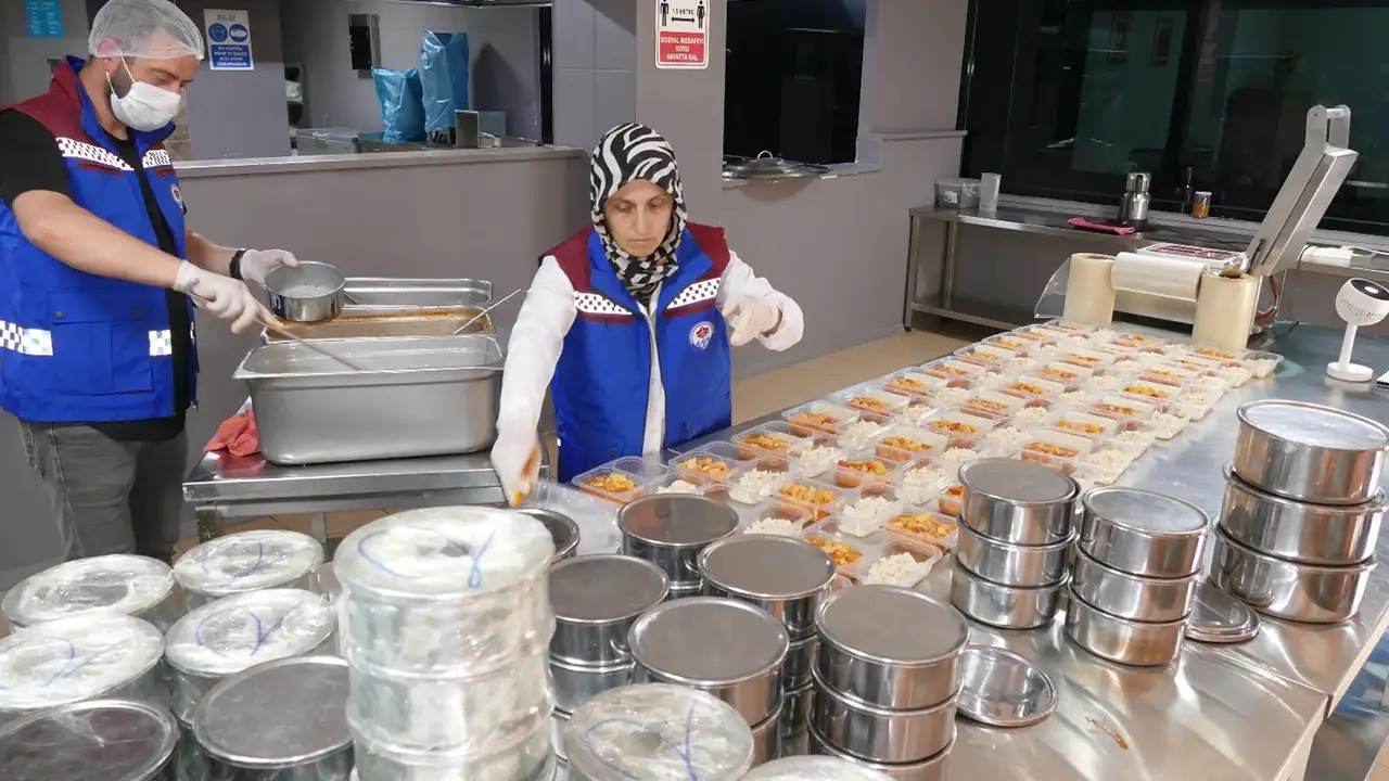 trabzon-buyuksehir-on-binlerce-hayata-dokundu