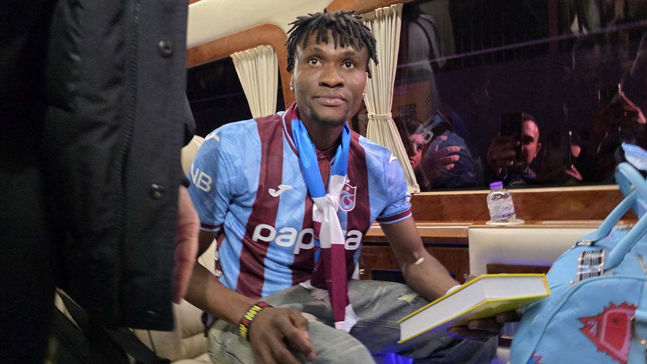 chibuike-nwaiwunun-ilk-sozler-cok-mutluyum