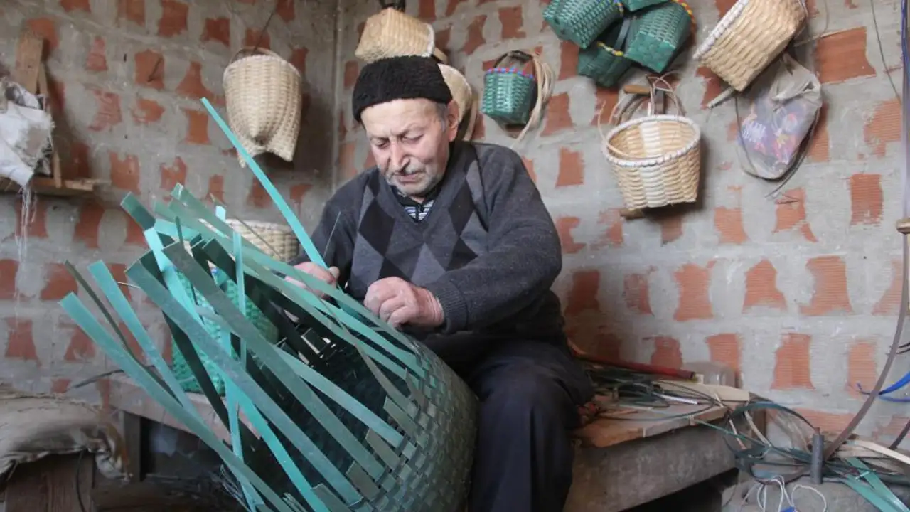 orduda-asirlik-el-sanati-zamana-meydan-okuyor-78-yildir-sepet-oruyor