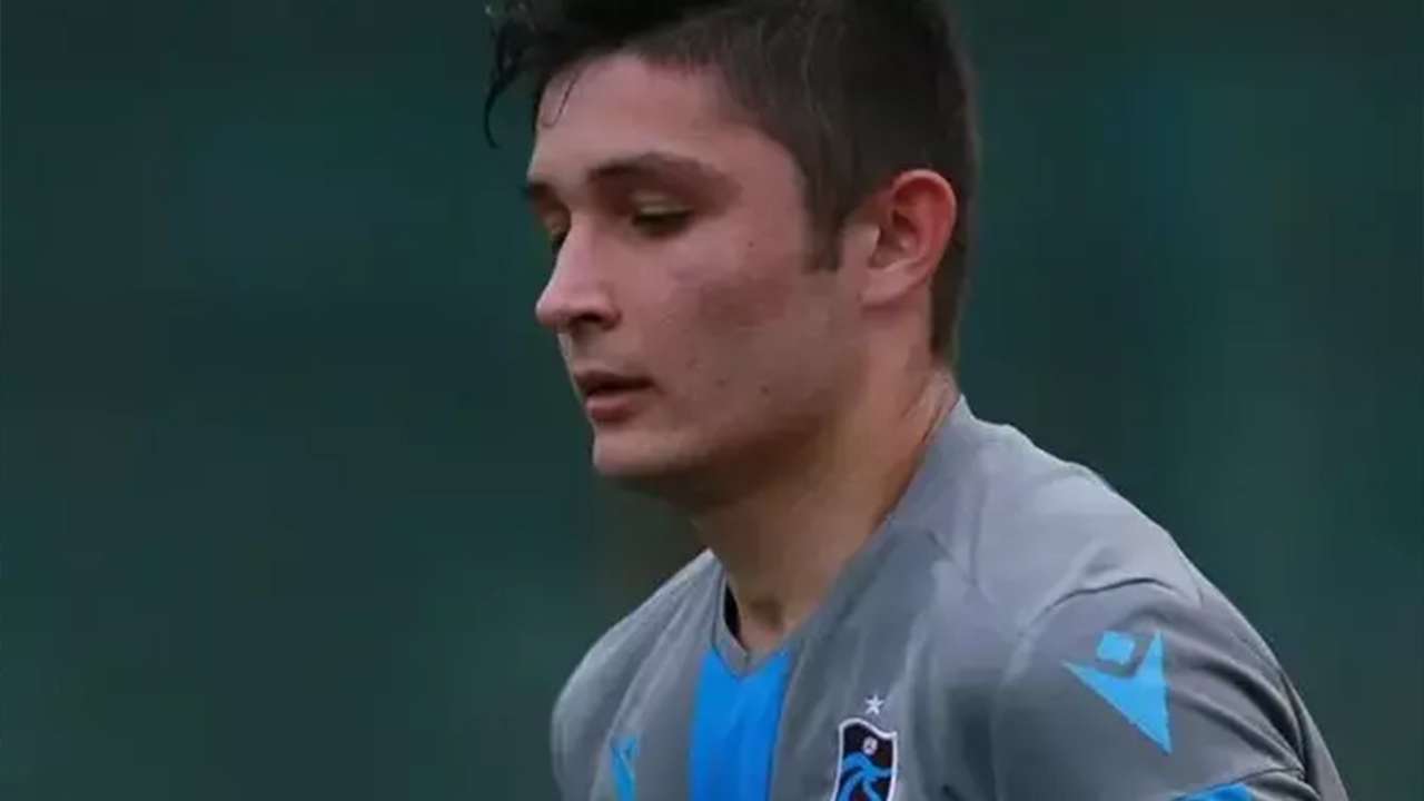 trabzonsporun-eski-oyuncusu-yeni-takimina-transfer-oldu