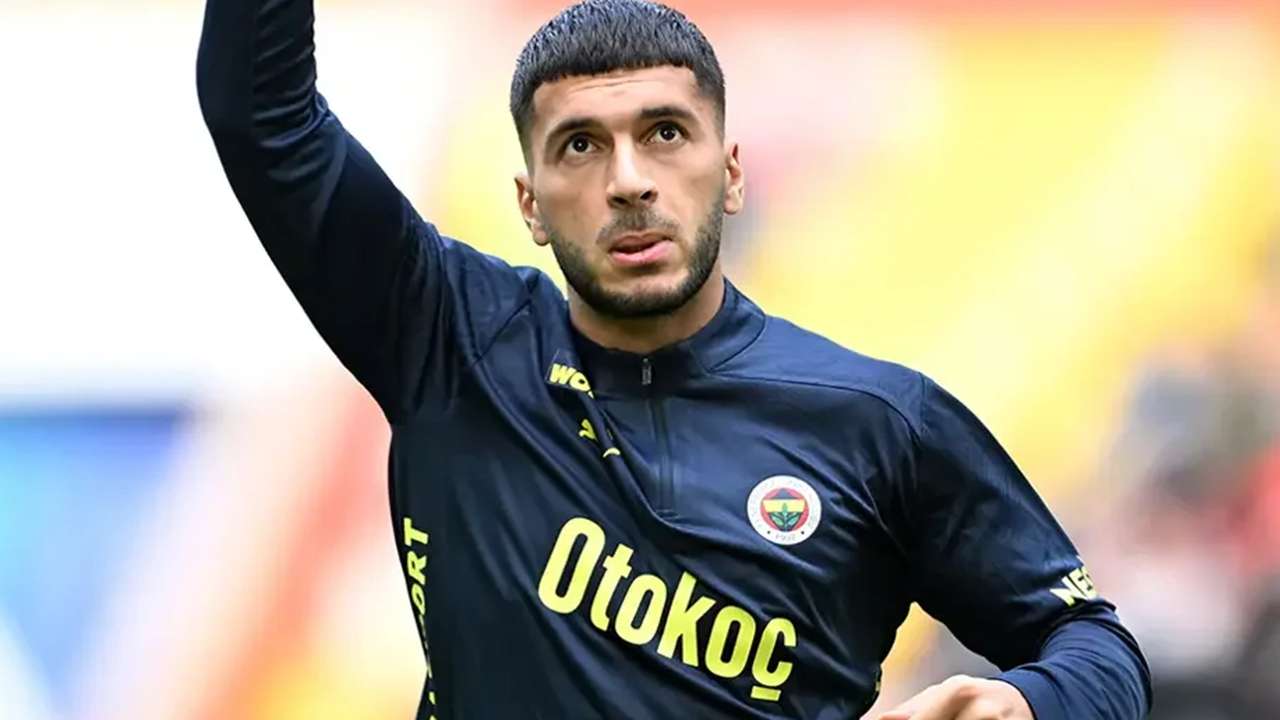 trabzonsporun-gundemindeki-oguz-aydin-icin-ailesinden-fenerbahceye-rest-izin-verin-istedigi-kulube-gitsin