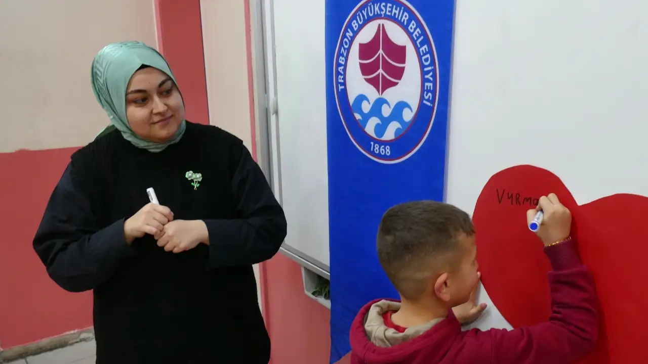 buyuksehirden-akran-zorbaligina-karsi-egitim-seferberligi