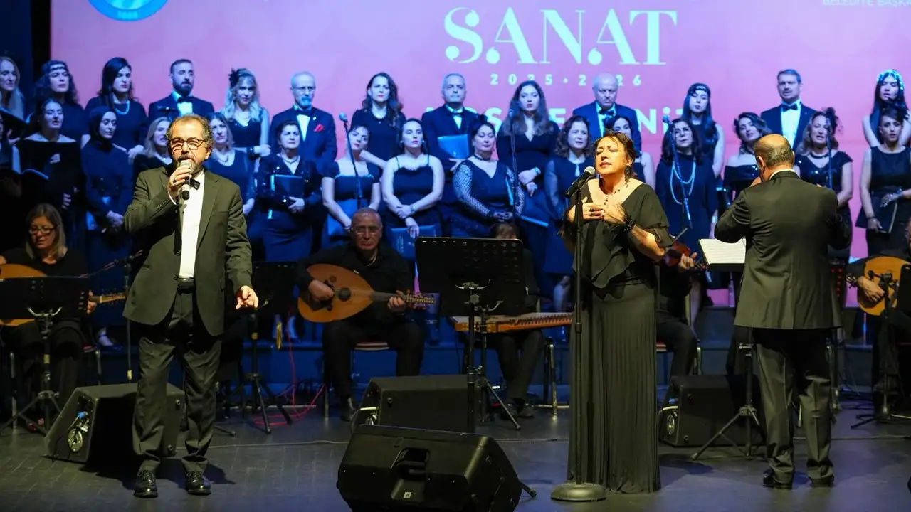 turk-sanat-muzigi-trabzonda-kulaklarin-pasini-sildi