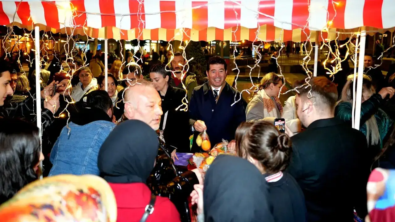 kalandar-gecesi-yeniden-meydanda-ortahisar-belediyesi-gelenekleri-gelecege-tasiyor