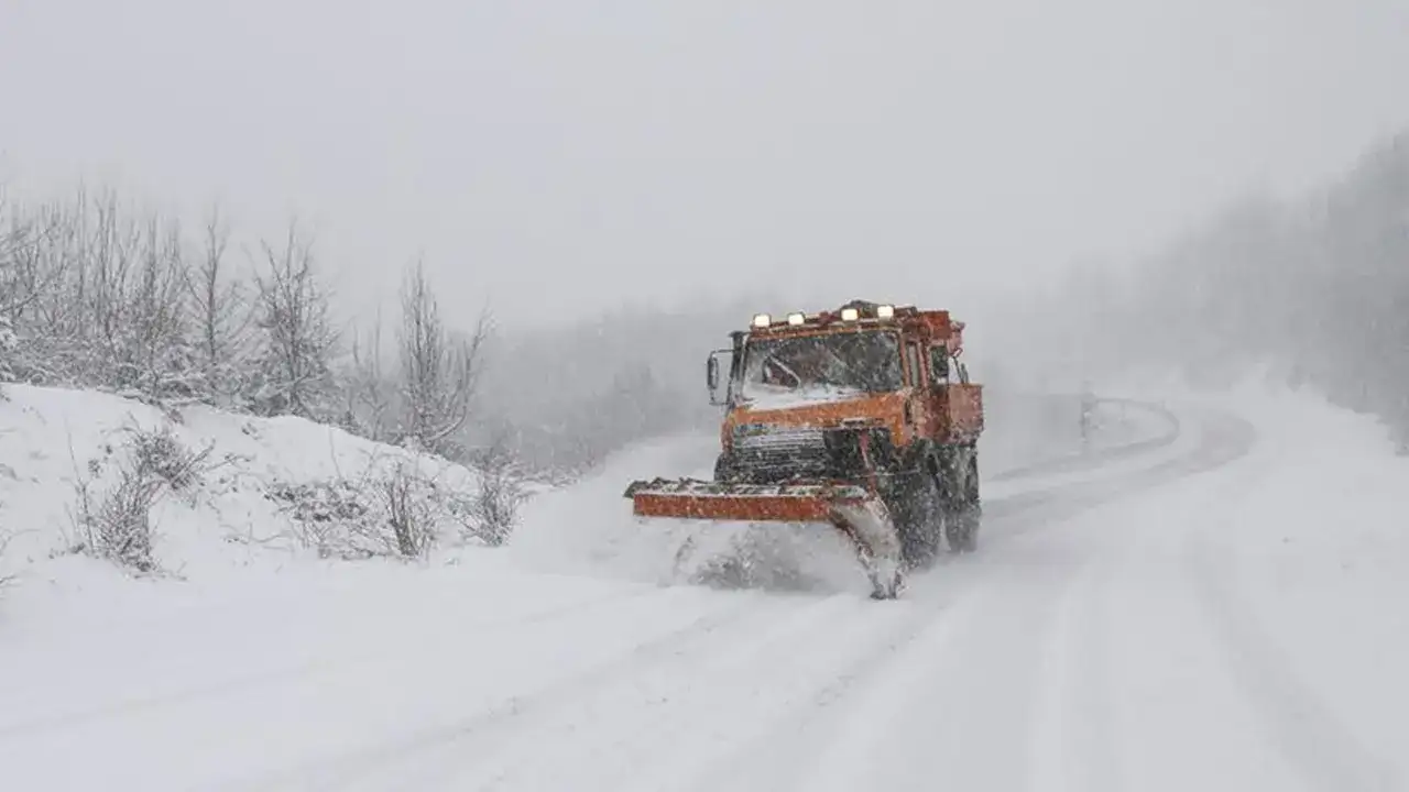 meteoroloji-uyari-karadenizde-kar-ve-don-riski