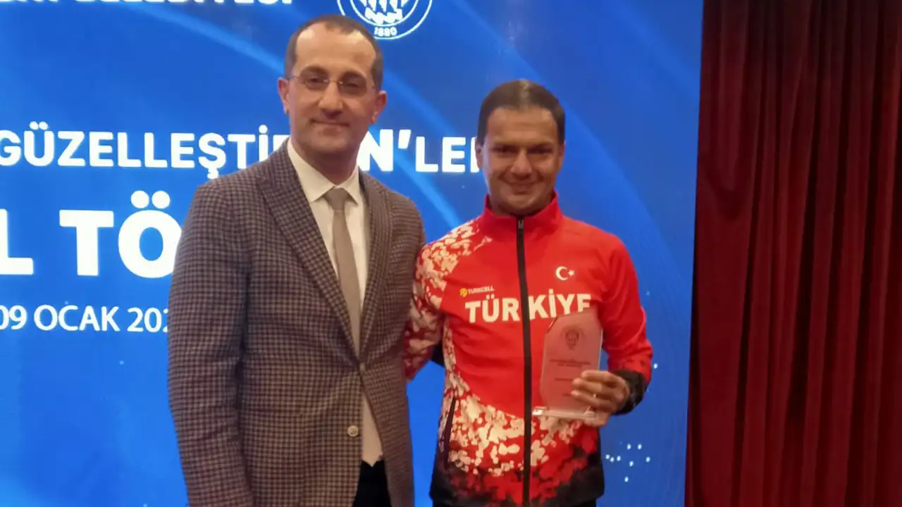 akcaabatta-yilin-sporu-guzellestiren-ozel-sporcusu-emrah-ozturk-oldu