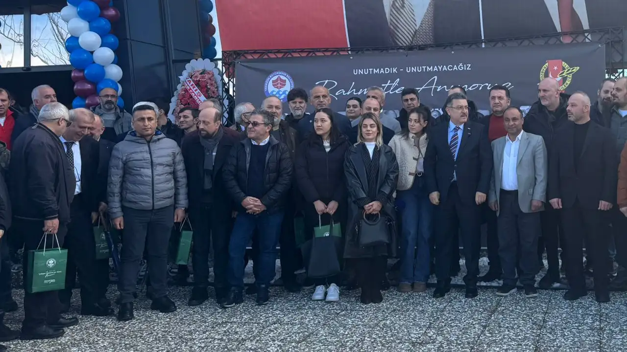 trabzon-buyuksehir-belediyesinden-anlamli-bulusma-gazeteciler-bir-araya-geldi