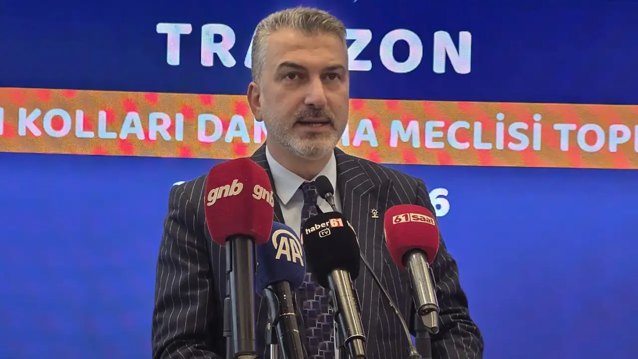 ak-parti-kadin-kollari-il-danisma-meclisi-trabzonda-gerceklestirildi