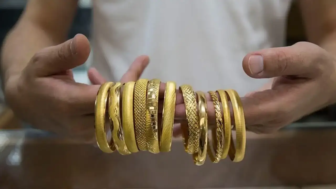 ruyada-altin-bilezik-gormek-ne-anlama-gelir